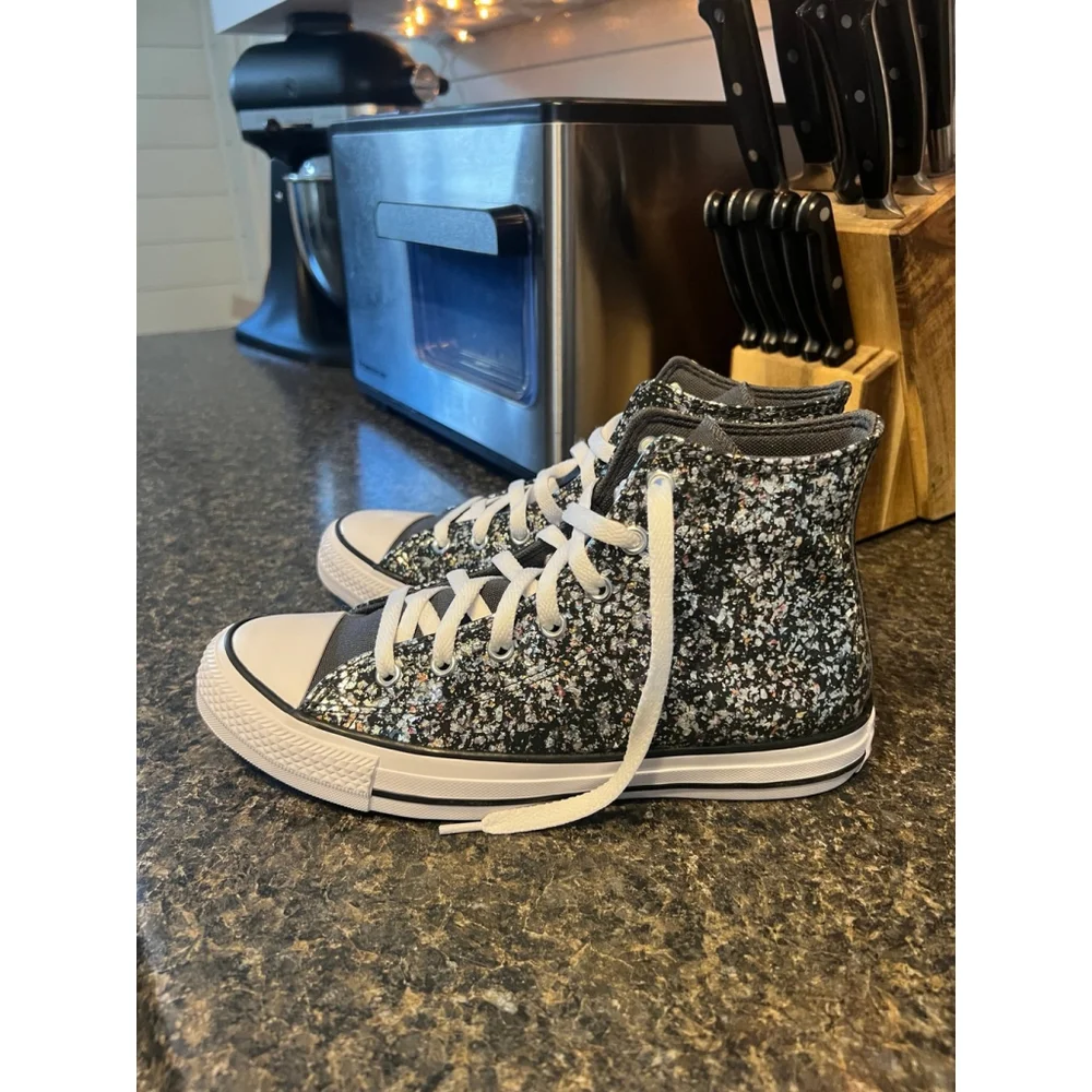 New Converse Kids Chuck Taylor All Star Glitter High Top Sneakers
